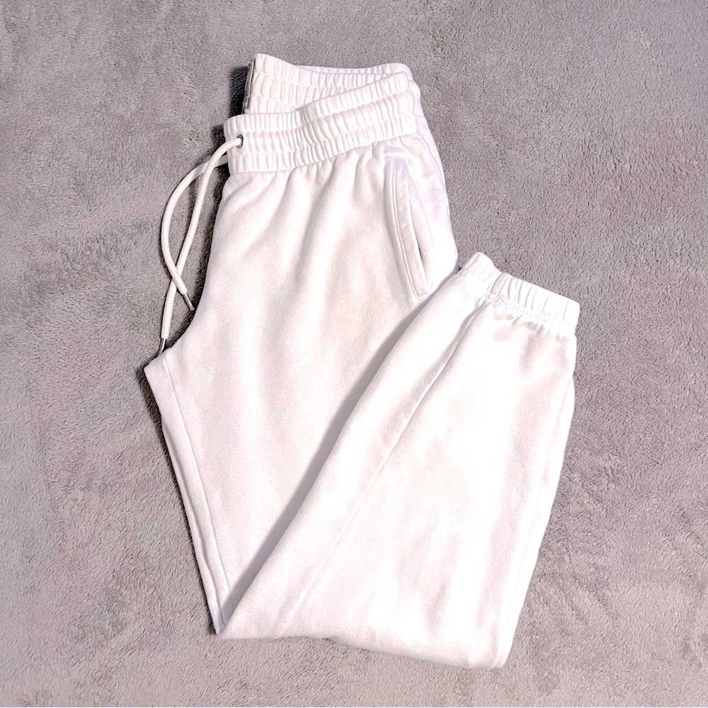 Joggers 🤍